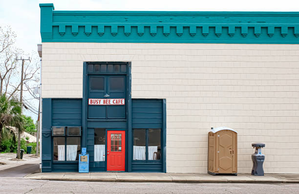 Best Portable toilet rental cost  in Marshall, WI
